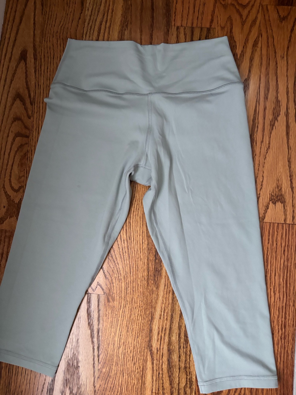 Athleta  Transcend Capri , MP
